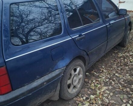 Синий Фольксваген Гольф, объемом двигателя 1.8 л и пробегом 240 тыс. км за 2450 $, фото 5 на Automoto.ua