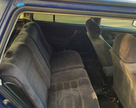 Синий Фольксваген Гольф, объемом двигателя 1.78 л и пробегом 400 тыс. км за 1950 $, фото 5 на Automoto.ua