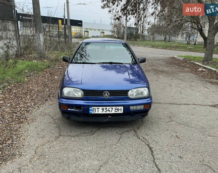 Синій Фольксваген Гольф, об'ємом двигуна 1.9 л та пробігом 200 тис. км за 1900 $, фото 2 на Automoto.ua