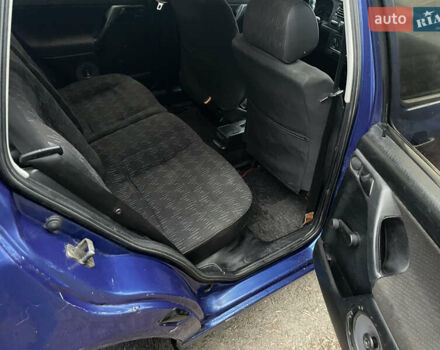 Синий Фольксваген Гольф, объемом двигателя 1.9 л и пробегом 200 тыс. км за 1900 $, фото 12 на Automoto.ua