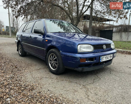 Синій Фольксваген Гольф, об'ємом двигуна 1.9 л та пробігом 200 тис. км за 1900 $, фото 4 на Automoto.ua