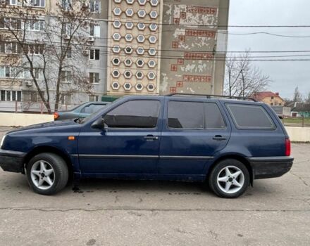 Синий Фольксваген Гольф, объемом двигателя 1.9 л и пробегом 230 тыс. км за 1350 $, фото 2 на Automoto.ua