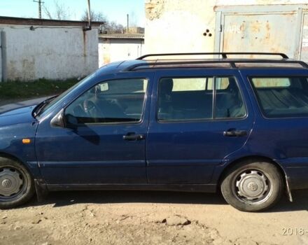 Синій Фольксваген Гольф, об'ємом двигуна 1.8 л та пробігом 500 тис. км за 2600 $, фото 13 на Automoto.ua