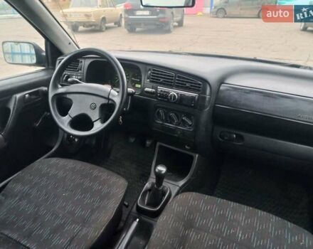 Синій Фольксваген Гольф, об'ємом двигуна 1.9 л та пробігом 400 тис. км за 2300 $, фото 15 на Automoto.ua