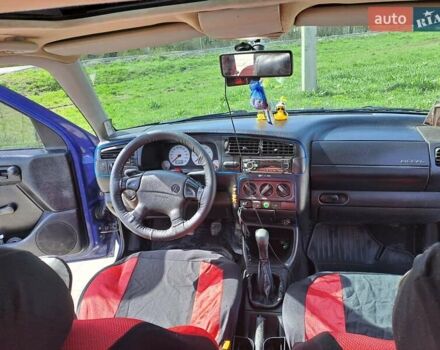 Синій Фольксваген Гольф, об'ємом двигуна 1.6 л та пробігом 75 тис. км за 2600 $, фото 9 на Automoto.ua