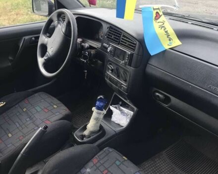 Синий Фольксваген Гольф, объемом двигателя 0 л и пробегом 400 тыс. км за 800 $, фото 3 на Automoto.ua