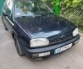Синий Фольксваген Гольф, объемом двигателя 1.6 л и пробегом 298 тыс. км за 1400 $, фото 1 на Automoto.ua