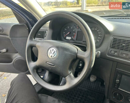 Синий Фольксваген Гольф, объемом двигателя 1.39 л и пробегом 273 тыс. км за 3850 $, фото 36 на Automoto.ua