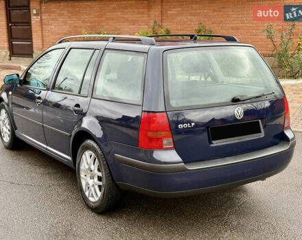 Синий Фольксваген Гольф, объемом двигателя 1.6 л и пробегом 262 тыс. км за 4799 $, фото 3 на Automoto.ua