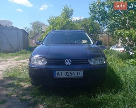 Синий Фольксваген Гольф, объемом двигателя 1.6 л и пробегом 289 тыс. км за 3450 $, фото 2 на Automoto.ua