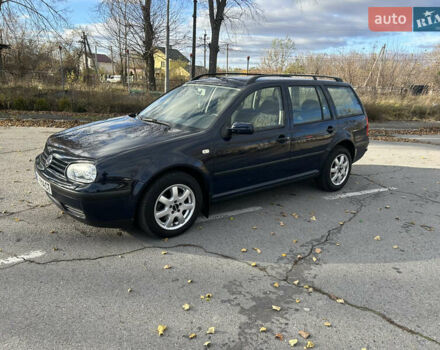 Синий Фольксваген Гольф, объемом двигателя 1.39 л и пробегом 273 тыс. км за 3850 $, фото 5 на Automoto.ua