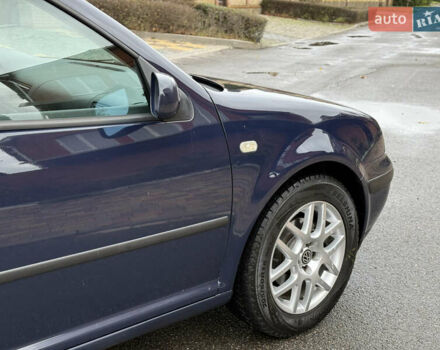 Синий Фольксваген Гольф, объемом двигателя 1.6 л и пробегом 262 тыс. км за 4799 $, фото 15 на Automoto.ua