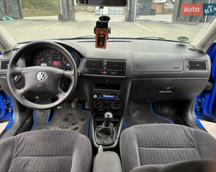 Фольксваген Гольф 1999 у Вінниці на Automoto.ua Синій Фольксваген Гольф, об'ємом двигуна 1.6 л та пробігом 270 тис. км за 3600 $, фото 24 на Automoto.ua