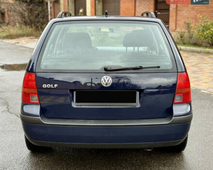 Синий Фольксваген Гольф, объемом двигателя 1.6 л и пробегом 262 тыс. км за 4799 $, фото 5 на Automoto.ua