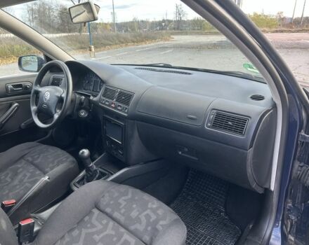 Синий Фольксваген Гольф, объемом двигателя 1.4 л и пробегом 273 тыс. км за 3850 $, фото 17 на Automoto.ua