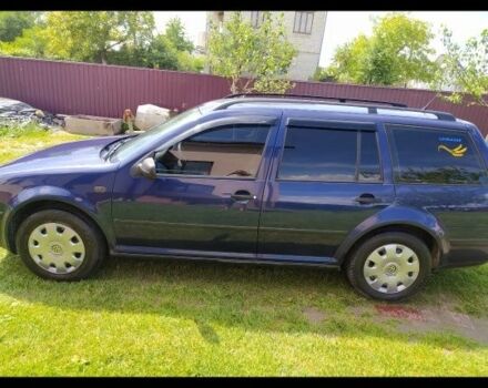 Синий Фольксваген Гольф, объемом двигателя 1.6 л и пробегом 339 тыс. км за 3000 $, фото 3 на Automoto.ua