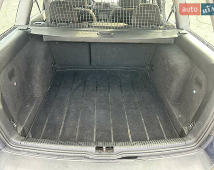 Синий Фольксваген Гольф, объемом двигателя 1.39 л и пробегом 273 тыс. км за 3850 $, фото 59 на Automoto.ua