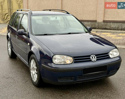 Синий Фольксваген Гольф, объемом двигателя 1.6 л и пробегом 262 тыс. км за 4799 $, фото 2 на Automoto.ua
