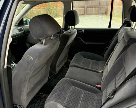 Синий Фольксваген Гольф, объемом двигателя 1.6 л и пробегом 262 тыс. км за 4799 $, фото 32 на Automoto.ua