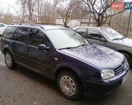 Синий Фольксваген Гольф, объемом двигателя 1.6 л и пробегом 289 тыс. км за 3450 $, фото 4 на Automoto.ua
