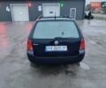 Синій Фольксваген Гольф, об'ємом двигуна 1.39 л та пробігом 349 тис. км за 2900 $, фото 1 на Automoto.ua