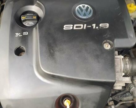 Синий Фольксваген Гольф, объемом двигателя 1.9 л и пробегом 280 тыс. км за 3400 $, фото 4 на Automoto.ua