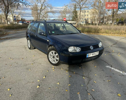 Синий Фольксваген Гольф, объемом двигателя 1.39 л и пробегом 273 тыс. км за 3850 $, фото 11 на Automoto.ua
