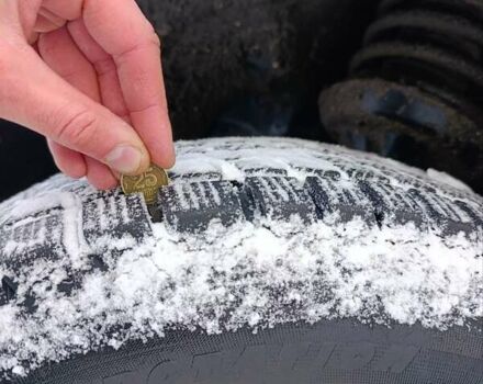 Синий Фольксваген Гольф, объемом двигателя 1.9 л и пробегом 420 тыс. км за 3000 $, фото 8 на Automoto.ua