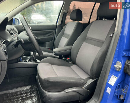 Синій Фольксваген Гольф, об'ємом двигуна 1.6 л та пробігом 248 тис. км за 4790 $, фото 10 на Automoto.ua