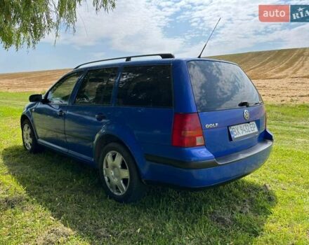 Синий Фольксваген Гольф, объемом двигателя 1.39 л и пробегом 355 тыс. км за 3300 $, фото 5 на Automoto.ua