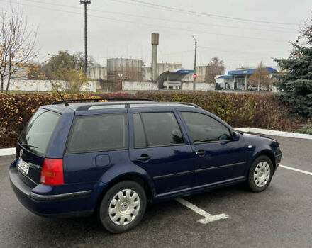 Синий Фольксваген Гольф, объемом двигателя 1.6 л и пробегом 275 тыс. км за 4200 $, фото 7 на Automoto.ua