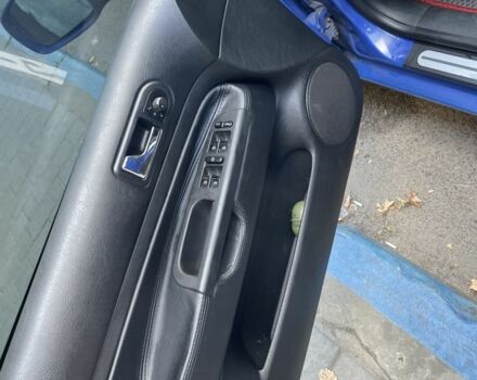 Синий Фольксваген Гольф, объемом двигателя 1.4 л и пробегом 245 тыс. км за 4000 $, фото 11 на Automoto.ua