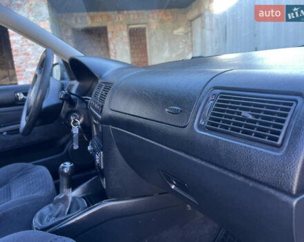 Синій Фольксваген Гольф, об'ємом двигуна 2 л та пробігом 401 тис. км за 2700 $, фото 26 на Automoto.ua