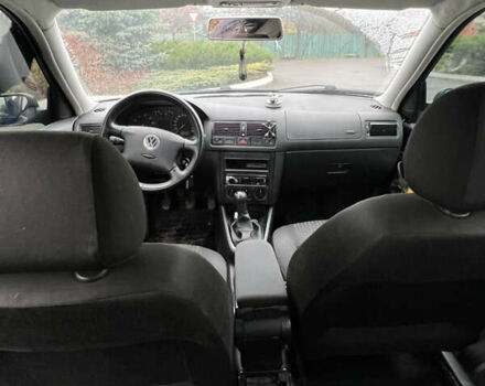 Синий Фольксваген Гольф, объемом двигателя 1.6 л и пробегом 275 тыс. км за 4200 $, фото 13 на Automoto.ua