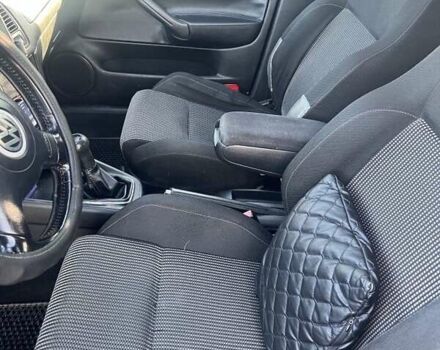 Синий Фольксваген Гольф, объемом двигателя 1.9 л и пробегом 332 тыс. км за 4000 $, фото 4 на Automoto.ua