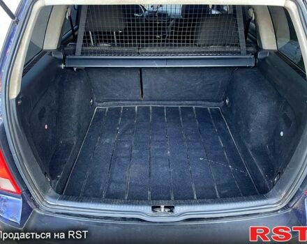 Синий Фольксваген Гольф, объемом двигателя 1.6 л и пробегом 340 тыс. км за 3350 $, фото 6 на Automoto.ua