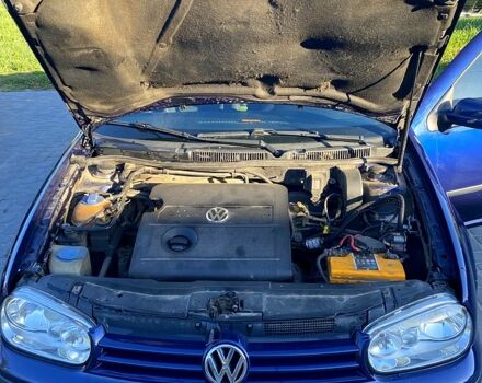 Фольксваген Гольф 2000 в Виннице на Automoto.ua Синий Фольксваген Гольф, объемом двигателя 1.6 л и пробегом 350 тыс. км за 4999 $, фото 5 на Automoto.ua