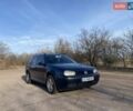 Синий Фольксваген Гольф, объемом двигателя 1.9 л и пробегом 300 тыс. км за 4200 $, фото 1 на Automoto.ua