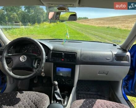 Синий Фольксваген Гольф, объемом двигателя 1.39 л и пробегом 355 тыс. км за 3300 $, фото 8 на Automoto.ua