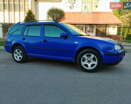 Синий Фольксваген Гольф, объемом двигателя 1.6 л и пробегом 280 тыс. км за 2950 $, фото 3 на Automoto.ua