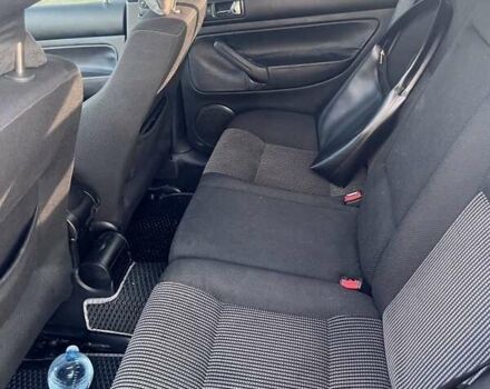 Синий Фольксваген Гольф, объемом двигателя 1.9 л и пробегом 332 тыс. км за 4000 $, фото 5 на Automoto.ua