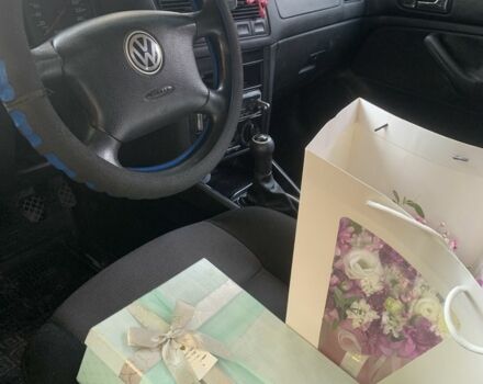 Синій Фольксваген Гольф, об'ємом двигуна 1.6 л та пробігом 370 тис. км за 3200 $, фото 2 на Automoto.ua