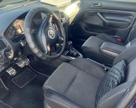 Синий Фольксваген Гольф, объемом двигателя 1.9 л и пробегом 332 тыс. км за 4000 $, фото 6 на Automoto.ua