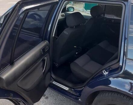 Синій Фольксваген Гольф, об'ємом двигуна 1.6 л та пробігом 170 тис. км за 4500 $, фото 6 на Automoto.ua