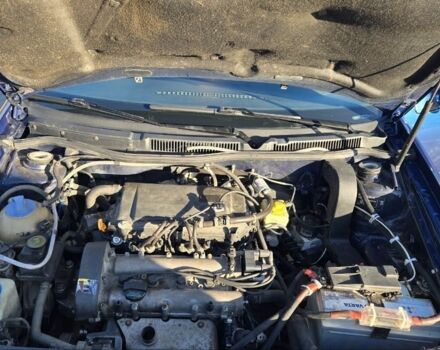 Синий Фольксваген Гольф, объемом двигателя 1.4 л и пробегом 416 тыс. км за 5300 $, фото 8 на Automoto.ua