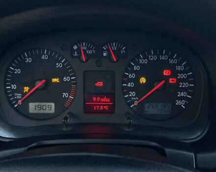 Синій Фольксваген Гольф, об'ємом двигуна 1.6 л та пробігом 260 тис. км за 3500 $, фото 12 на Automoto.ua