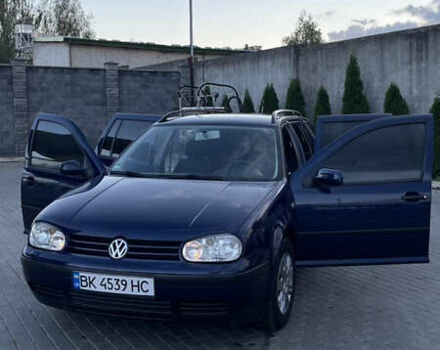 Синій Фольксваген Гольф, об'ємом двигуна 1.6 л та пробігом 260 тис. км за 3500 $, фото 5 на Automoto.ua