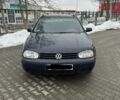 Синий Фольксваген Гольф, объемом двигателя 1.9 л и пробегом 360 тыс. км за 1950 $, фото 2 на Automoto.ua