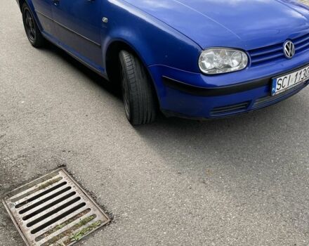 Синий Фольксваген Гольф, объемом двигателя 1.9 л и пробегом 380 тыс. км за 2100 $, фото 3 на Automoto.ua