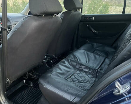 Синій Фольксваген Гольф, об'ємом двигуна 1.6 л та пробігом 240 тис. км за 3500 $, фото 8 на Automoto.ua